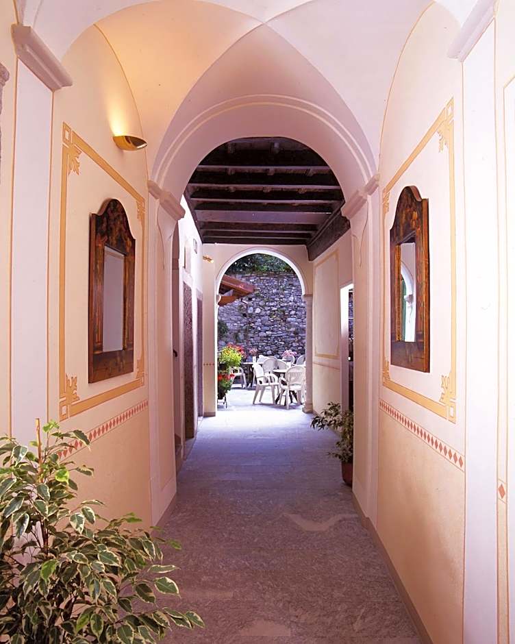 La Contrada dei Monti