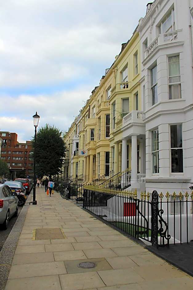 Saint James Backpackers