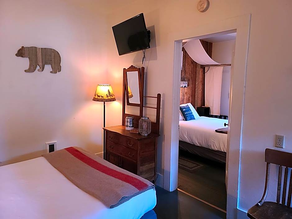 Mrs. Anderson's Lodging