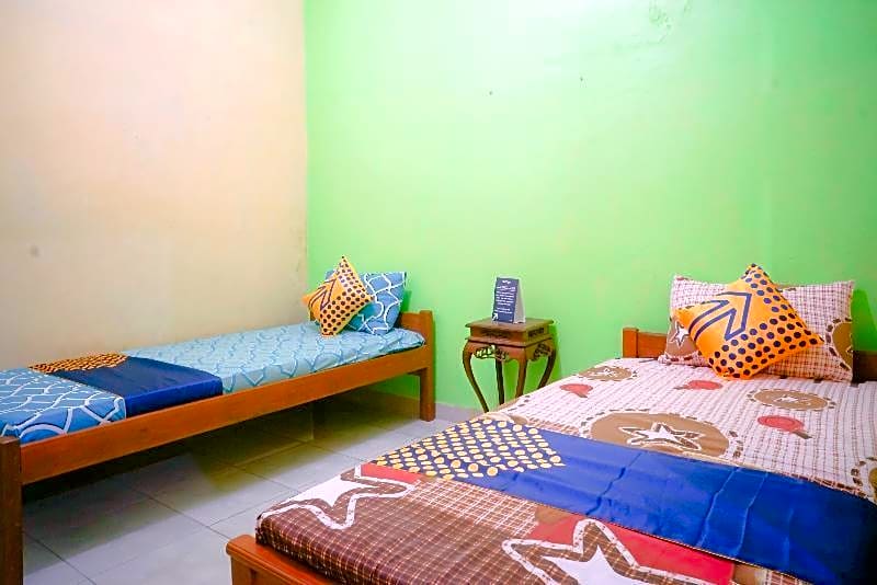 OYO 2440 Wallet Family Residence Syariah