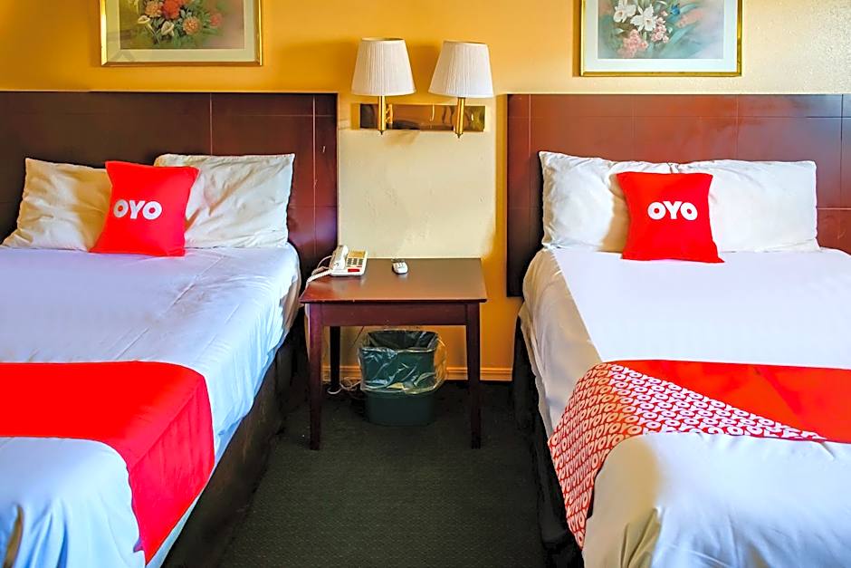 OYO Hotel Duncan, OK Hwy 81 Near Chisholm Casino