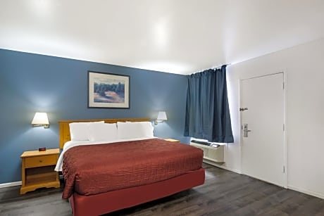 Rodeway Inn & Suites Sidney Historic Downtown I-80