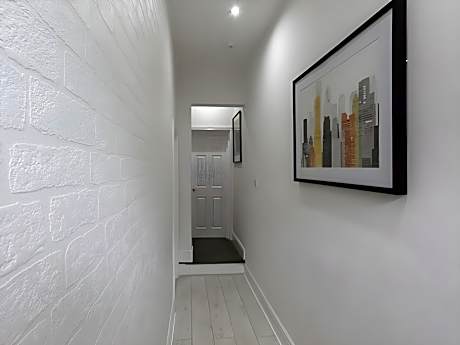 TownHouse PLUS @ 40 West St