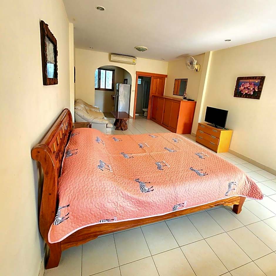 Happy Valley Pattaya