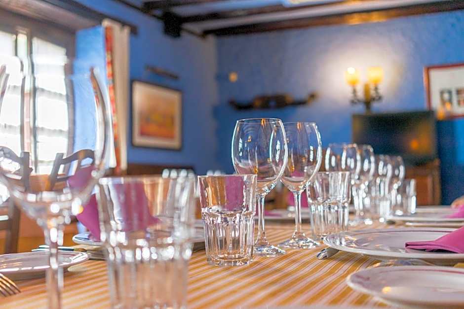 Hotel La Posada Regia