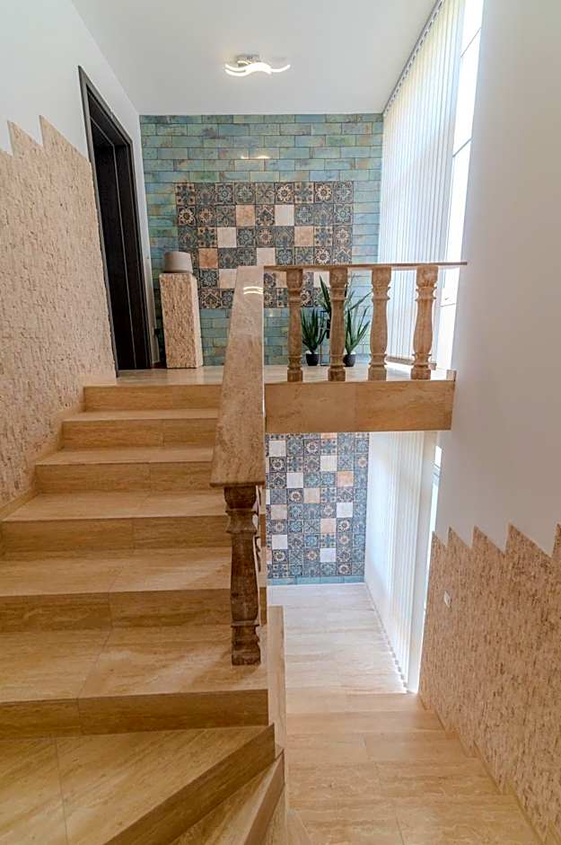 Sea Twins Luxury Aparthotel - 150 m from the beach