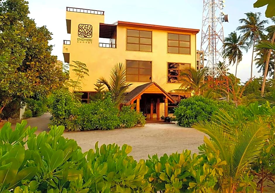 Endheri Sunset Dhangethi