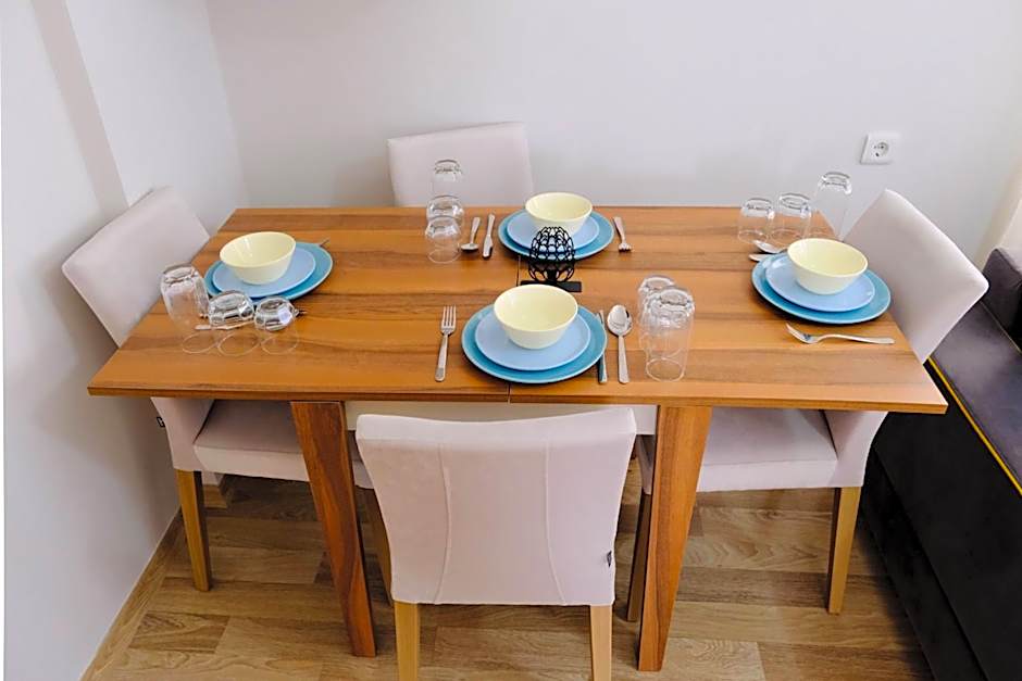 Ozgur City Residence