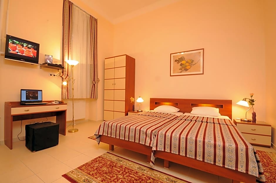 Budapest Museum Central