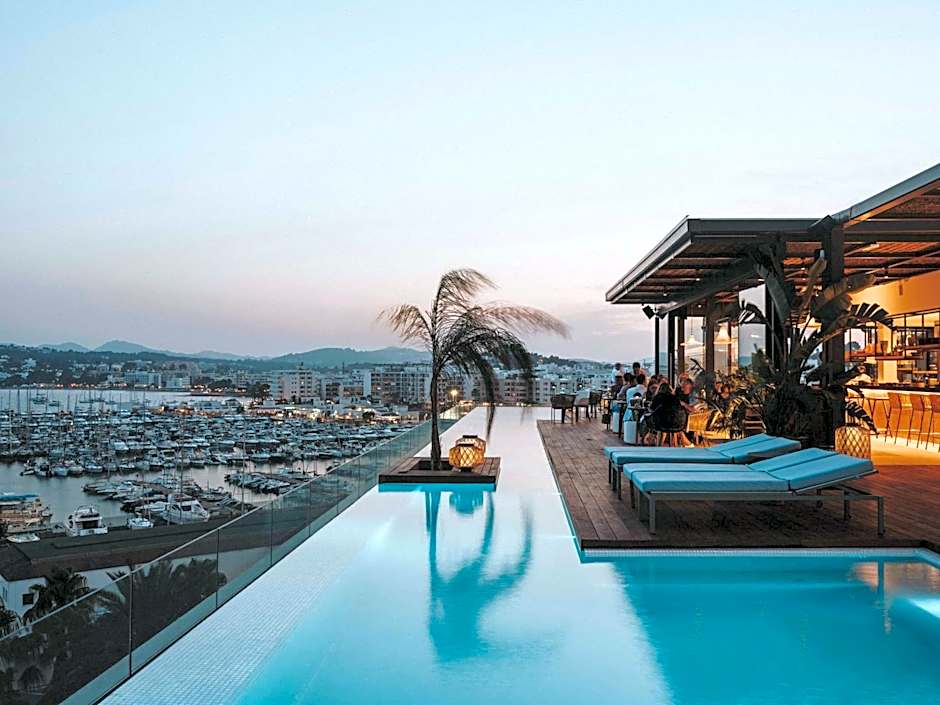 Aguas de Ibiza by NCalma Hotels