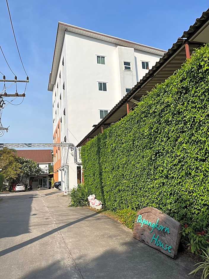Papangkorn House