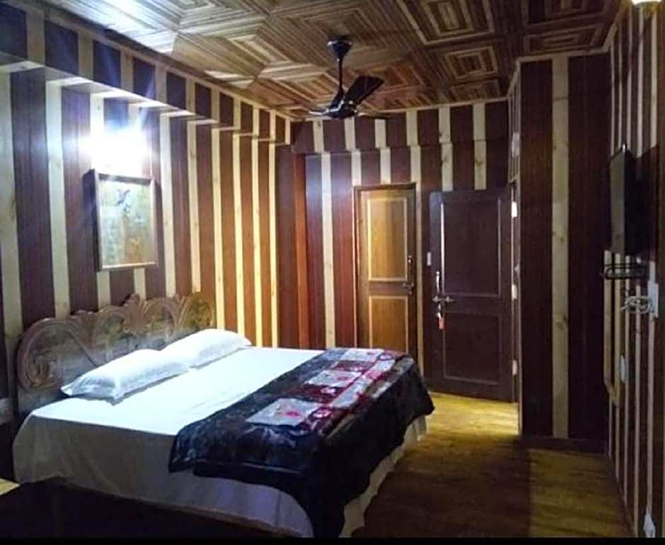 Hotel Mountain Orchid – Manali, PA