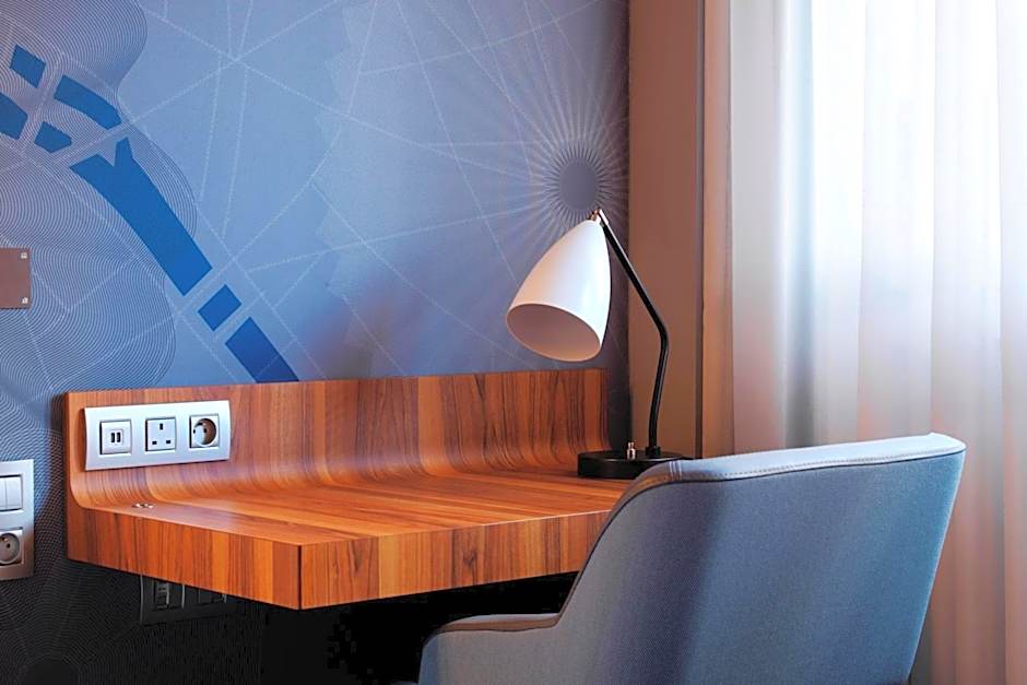 Le Meridien Paris Arc De Triomphe