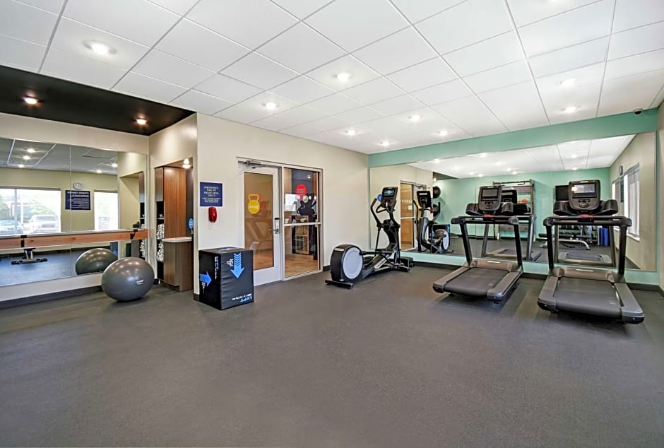 Tru By Hilton Grand Rapids Airport