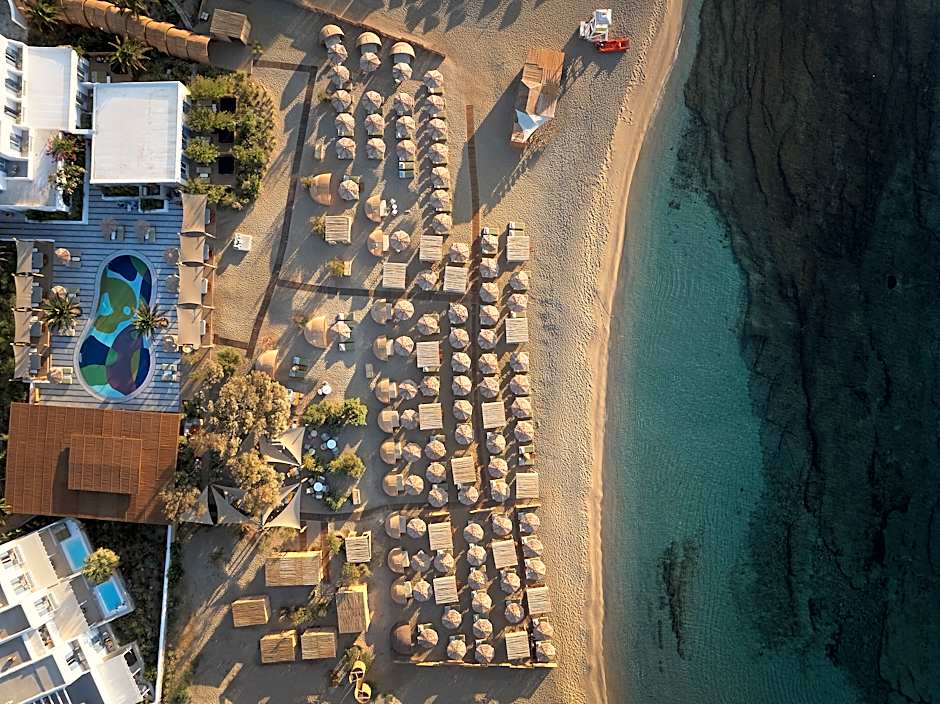 Myconian Sunrise Relais & Chateaux Hotel