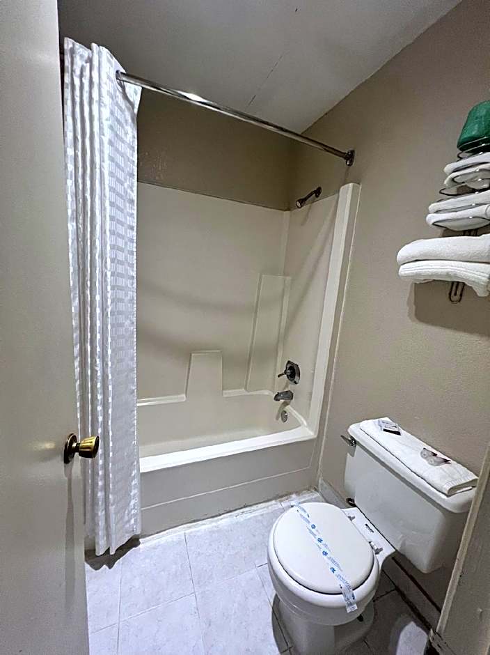 Americas Best Value Inn - Edna