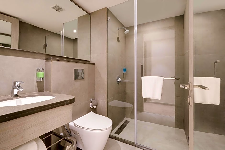 7 Apple Hotel Mahape, Navi Mumbai