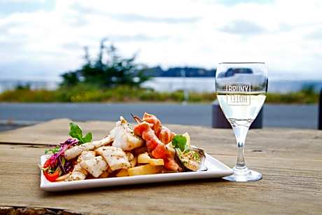 Bruny Island Escapes and Hotel Bruny