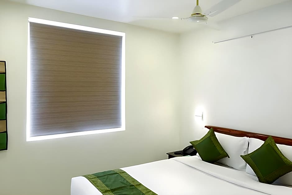 Itsy Hotels N Square