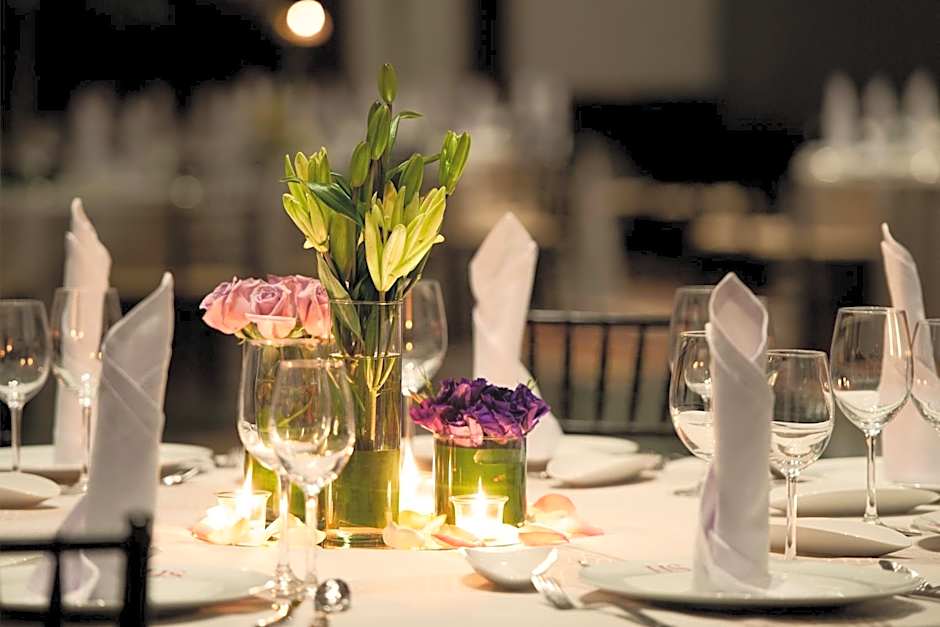 HS HOTSSON Hotel Silao
