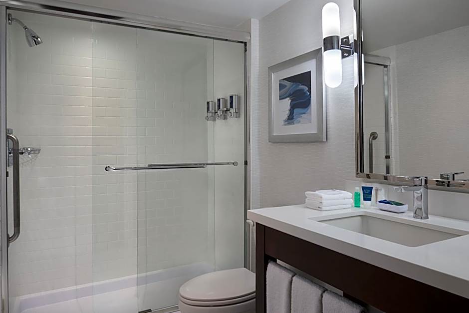 Four Points by Sheraton Hotel & Conference Centre Gatineau-Ottawa
