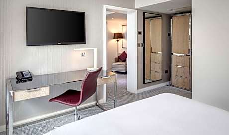 Terrace Suite with Lounge Access