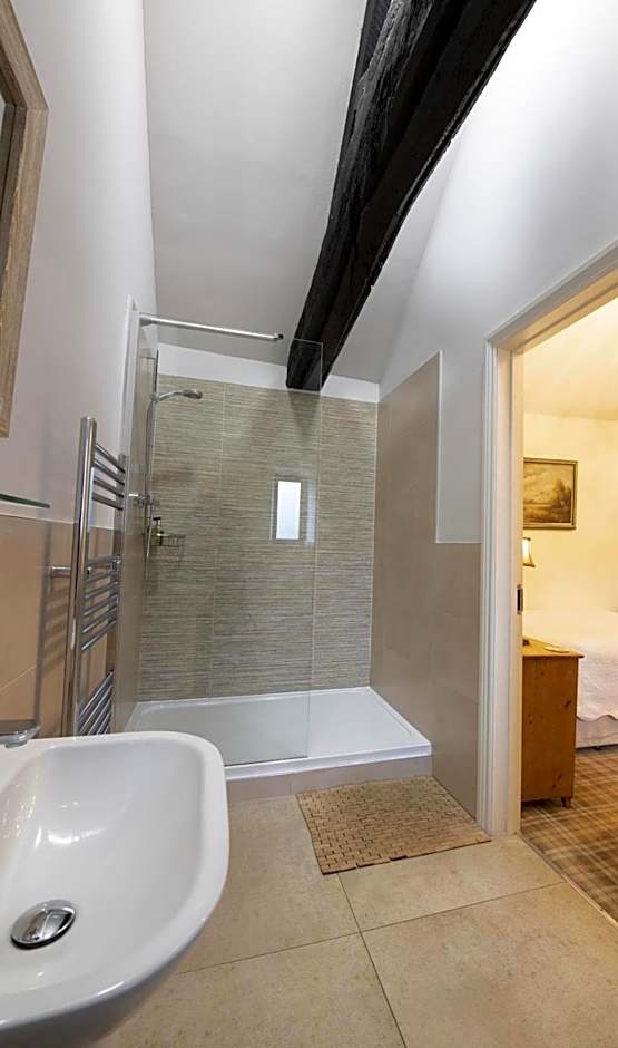 The Moon Inn at Stoney Middleton