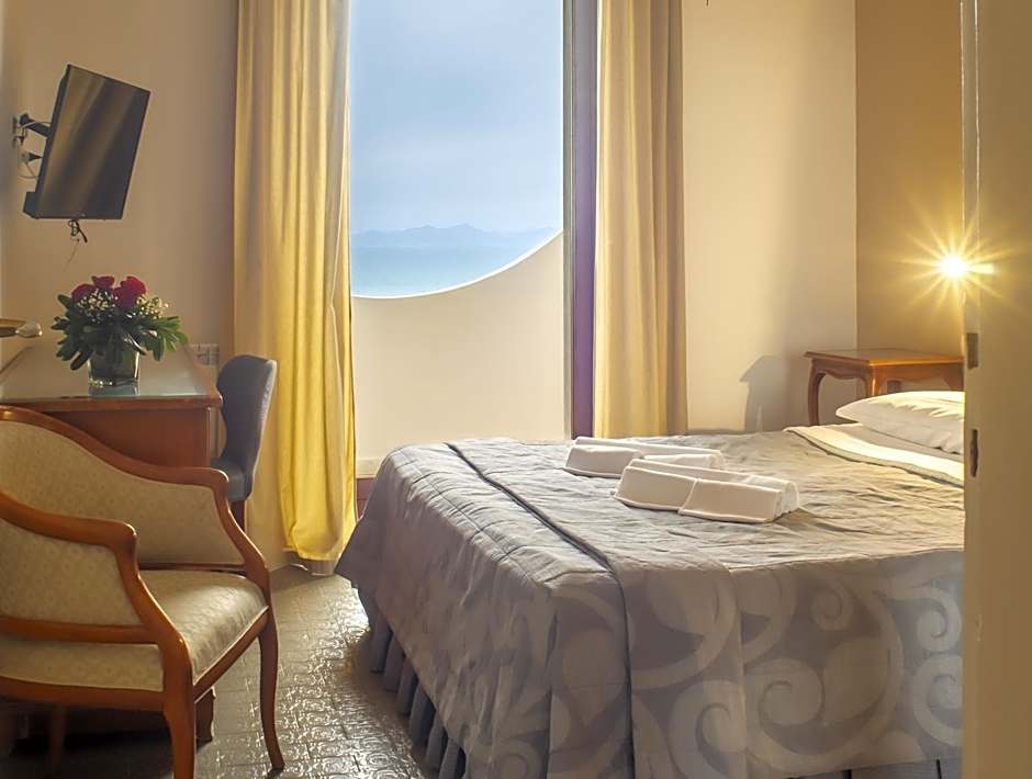 Hotel Sinuessa Terme