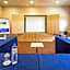 Holiday Inn Express Lisbon-Oeiras By IHG