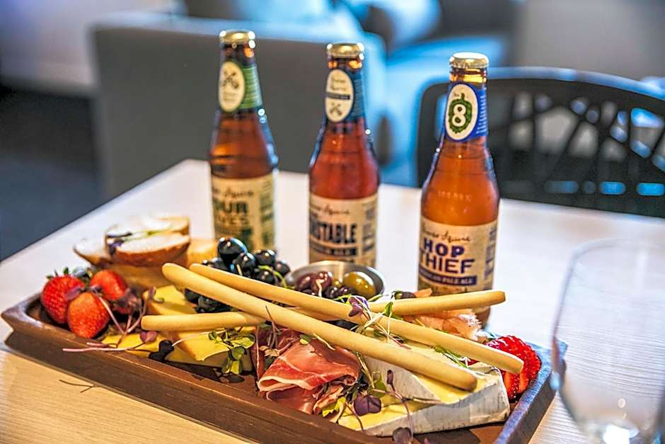 Nightcap at The Cheeky Squire