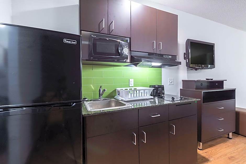 Studio 6-Bryan, TX - University Area