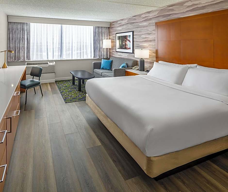 DoubleTree By Hilton Hotel Rochester