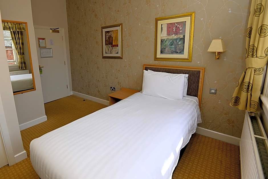 The Vine hotel by THEGREATVINE Ltd