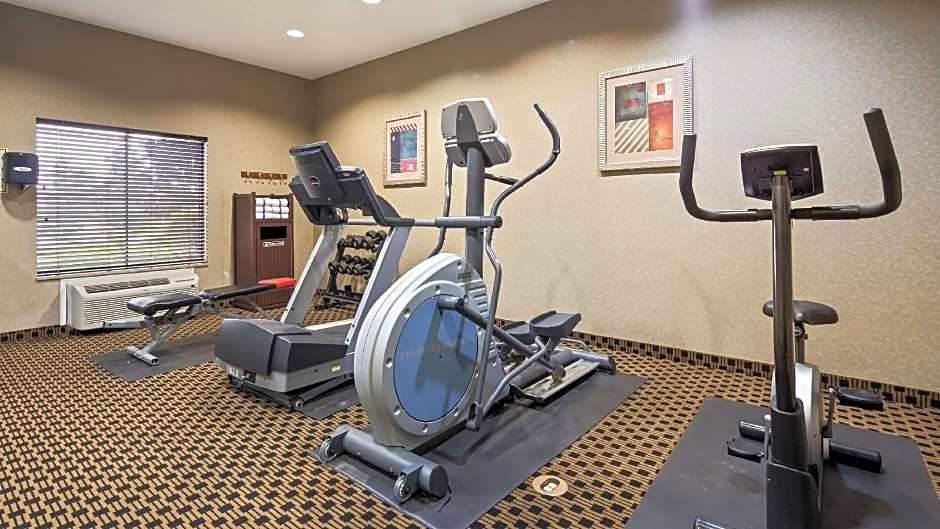 Best Western Plus Goodman Inn & Suites