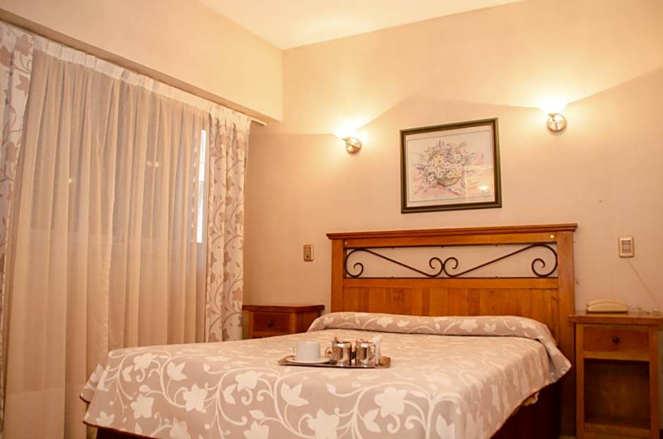 Esmeralda Palace Hotel