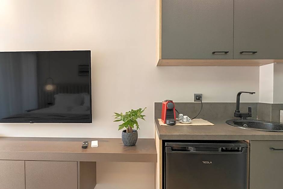 Ennea Muses Rooms and Suites