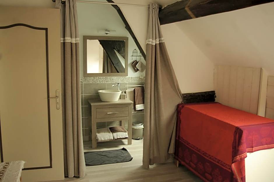 Chambre familiale proche du PAL -Cardamome-