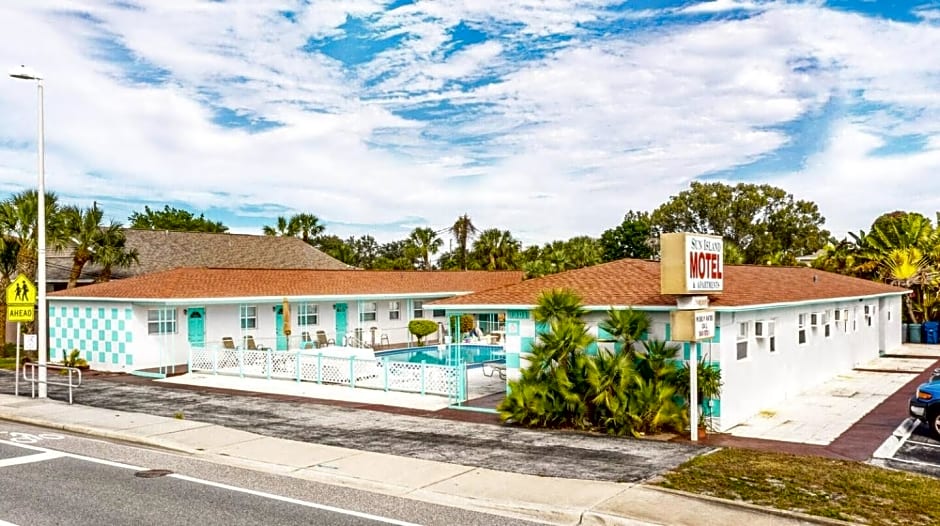 Sun Island Motel