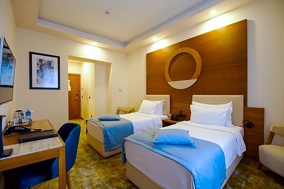 Hotel City Savoy