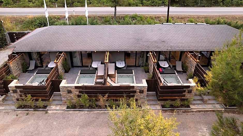 Sylvia Camping & Luxury Suites, Panel Hospitality Homes & Villas