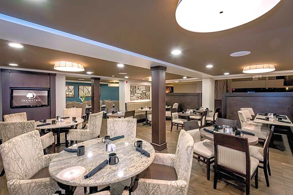 DoubleTree By Hilton Montgomery Downtown