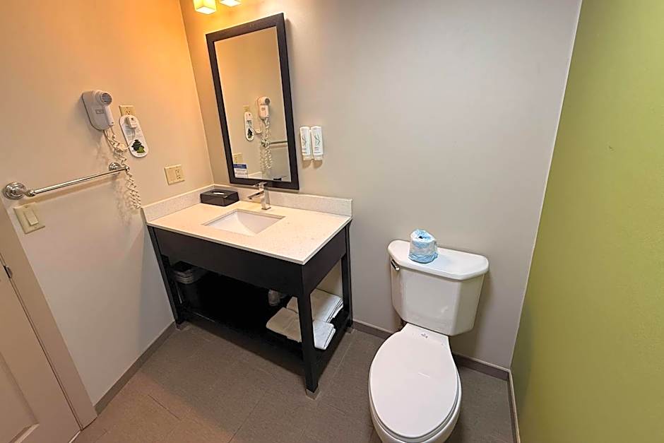 Sleep Inn & Suites Niantic North