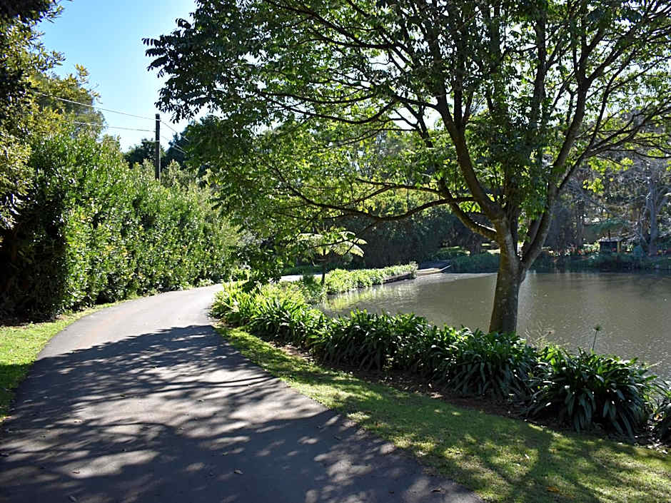 Maleny Homestead & Cottage