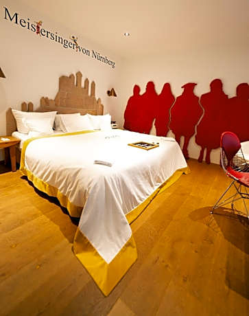 Double Room for Single Use