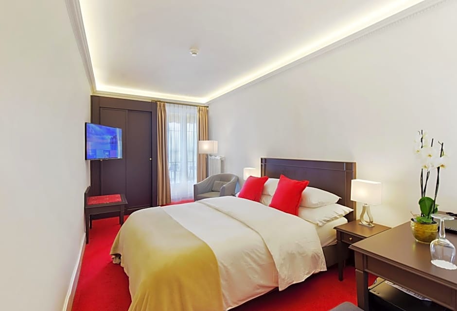 Golf Hotel René Capt