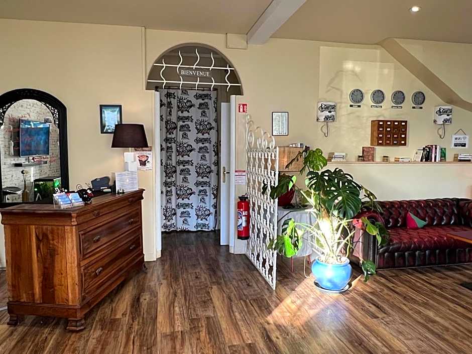 Le Crist'Al, hôtel climatisé, front de mer, proche du centre ville, et solution de restauration