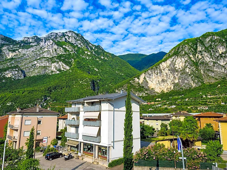 Athos Hotel