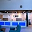 Clarion Pointe Indianapolis Airport
