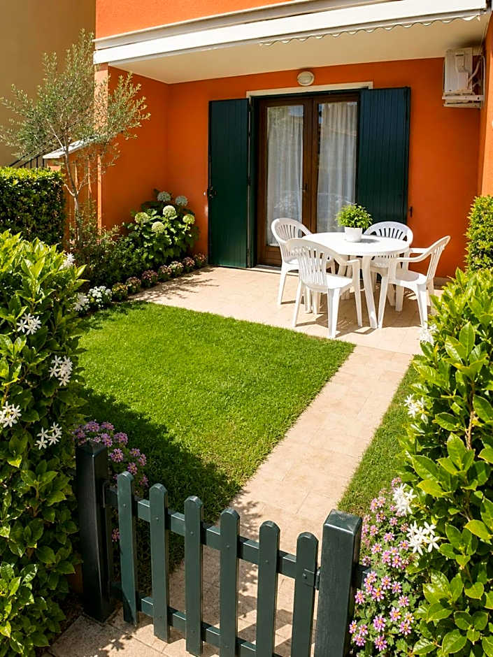 Villaggio dei Fiori - Agenzia Cocal