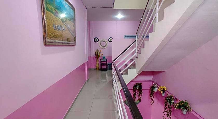 Ayuning Guest House Syariah Semarang Mitra RedDoorz